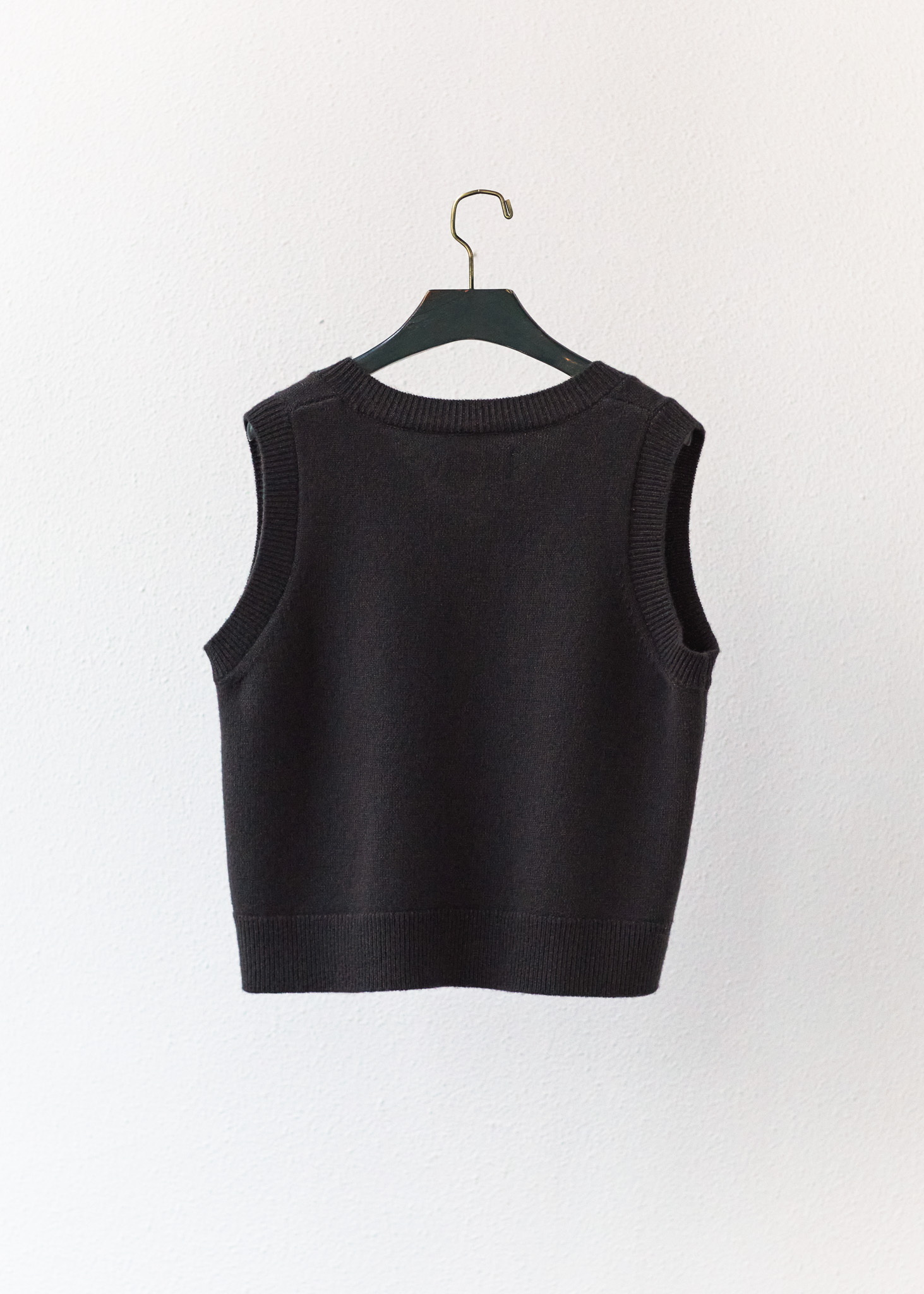 Between Acts FW26 BRANDEBOURG KNIT VEST back view
